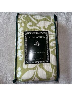 NIP Laura Ashley Standard Pillow Quilt Sham Rowland Green Cotton